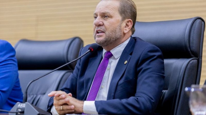 Cirone Deiró propõe redução temporária do ICMS sobre o óleo diesel