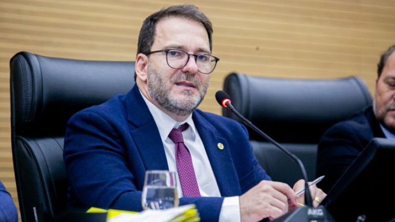 Alex Redano propõe audiência pública para discutir crise na política de preços do leite em Rondônia
